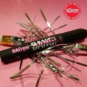 New! Benefit BADgal BANG! Volumizing Mascara! FS!